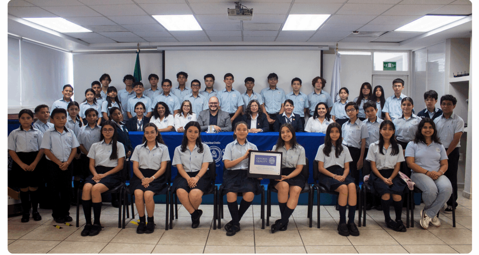 Oxford Quality Program – Un Nuevo Logro para Nuestra Familia Colón