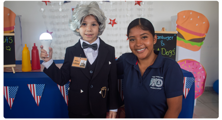 Colegio Cristóbal Colón celebra la Feria Cultural de Inglés en Primaria